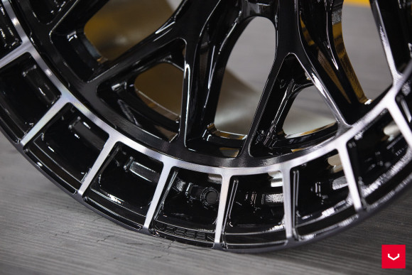 Диски Vossen HFX-1 22x10, Цвет: Tinted Gloss Black (8 болтов) Диски Vossen HFX-1 22x10, Цвет: Tinted Gloss Black (8 болтов)